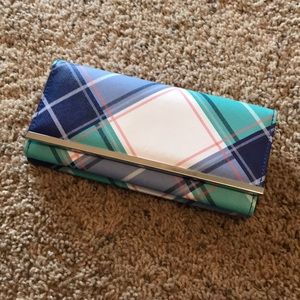 ⬇️ PRICE DROP⬇️ Plaid wallet